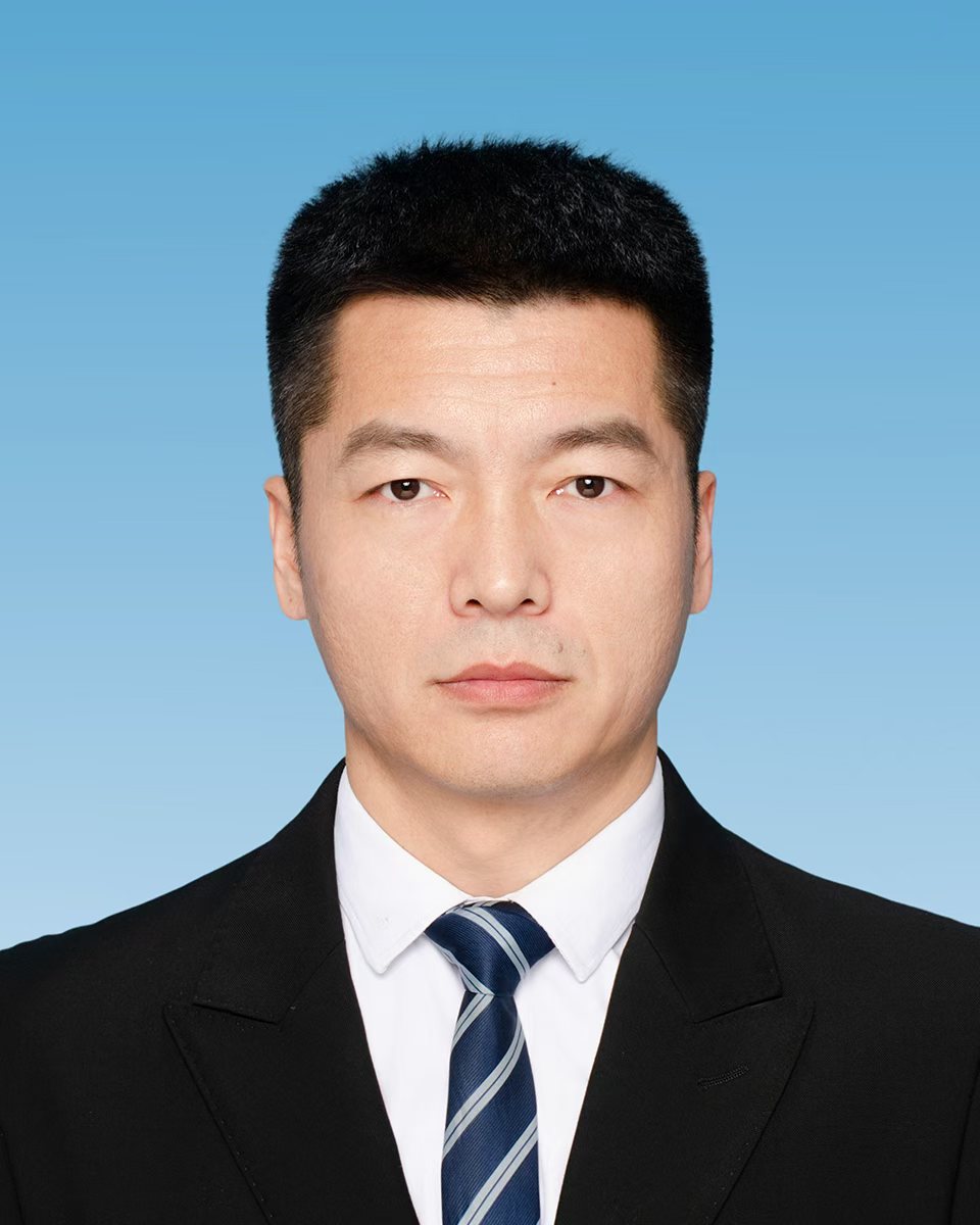 孙    健　应急管理事务中心主任