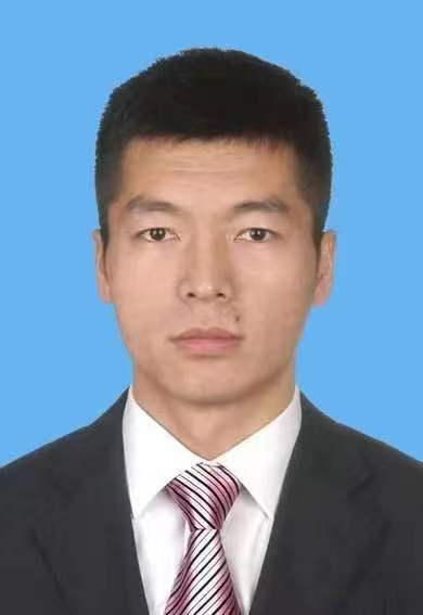 孙    健　应急管理事务中心主任